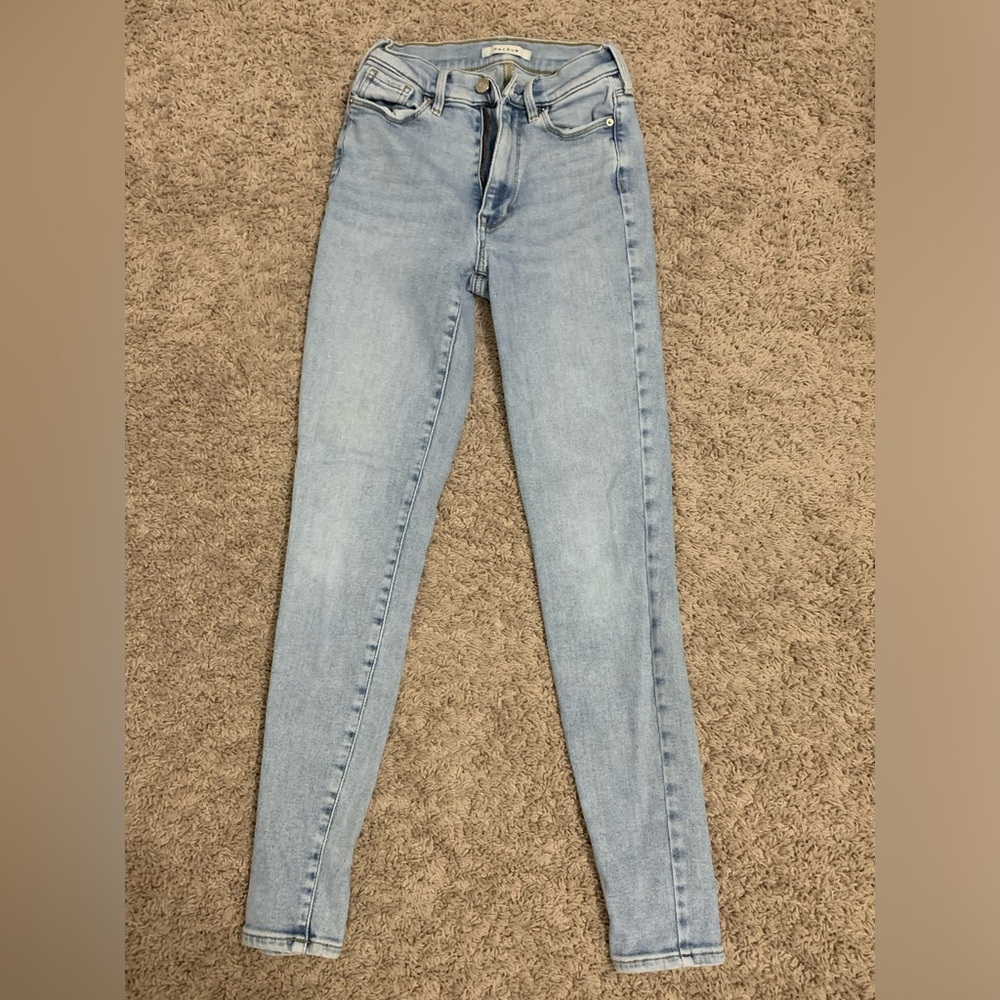 PacSun super high rise light wash jeans